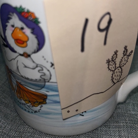 🐇 Suzy’s zoo Vintage Collectable Duck Purple Hat Coffee Tea Drinkware Mug Cup - Picture 10 of 10